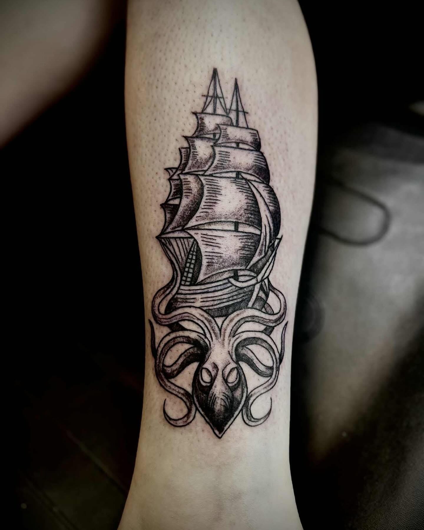 Black and Grey Tattoo Style